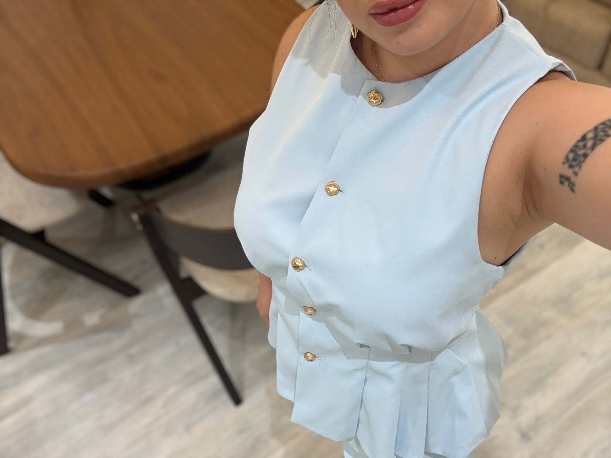 BEBE MAVİ KUMAŞ ŞORTLU TAKIM — görsel 4